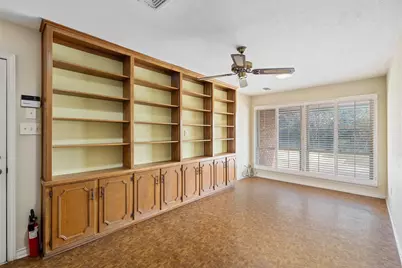1421 Westover Lane, Westover Hills, TX 76107 - Photo 12