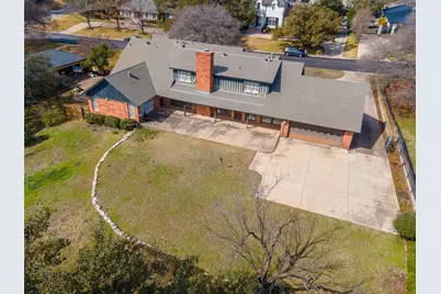 1421 Westover Lane, Westover Hills, TX 76107 - Photo 4