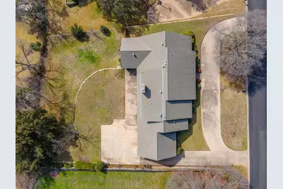 1421 Westover Lane, Westover Hills, TX 76107 - Photo 36