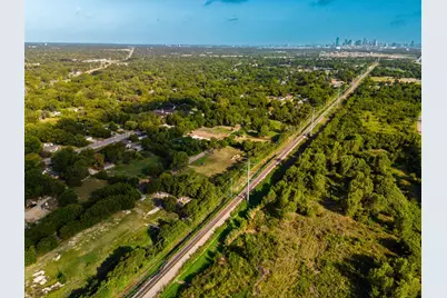 4614 Kolloch Drive, Dallas, TX 75216 - Photo 8