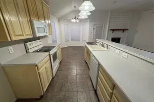 2131 Ridgecliff Dr, Keller, TX 76248 - Photo 10