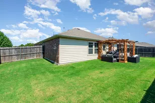 1509 Meadow Creek Dr, Princeton, TX 75407 - Photo 14