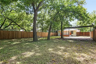 810 S Tyler Street, Dallas, TX 75208 - Photo 20