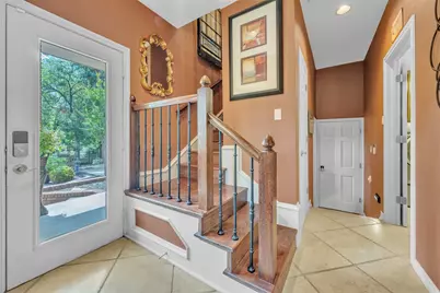 401 Canyon Creek Trail, Fort Worth, TX 76112 - Photo 20