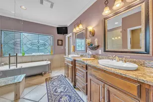 401 Canyon Creek Trail, Fort Worth, TX 76112 - Photo 12