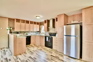 6631 Dayla Ct, Granbury, TX 76049 - Photo 8