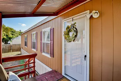 6631 Dayla Court, Granbury, TX 76049 - Photo 4