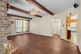 2713 Water Oak Dr, Grand Prairie, TX 75052 - Photo 16