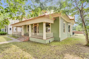 607 W Brown St, Ennis, TX 75119 - Photo 4