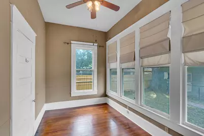 607 W Brown Street, Ennis, TX 75119 - Photo 18