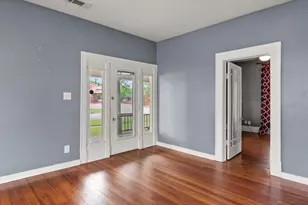607 W Brown St, Ennis, TX 75119 - Photo 28