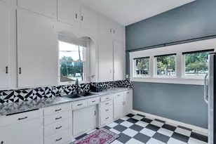 607 W Brown St, Ennis, TX 75119 - Photo 20