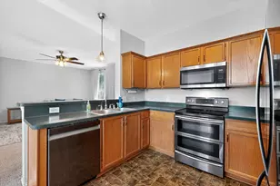 10165 Cedar Lake Dr, Providence Village, TX 76227 - Photo 4