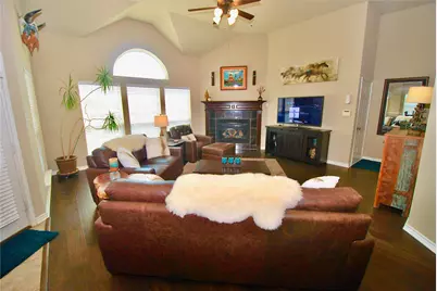 404 Rainier Street, DeSoto, TX 75115 - Photo 12