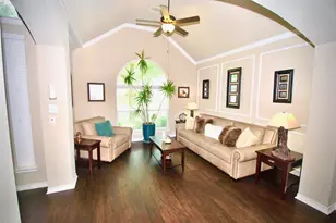 404 Rainier St, DeSoto, TX 75115 - Photo 10