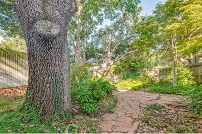 3840 Edgewater Drive, Bedford, TX 76021 - Photo 32