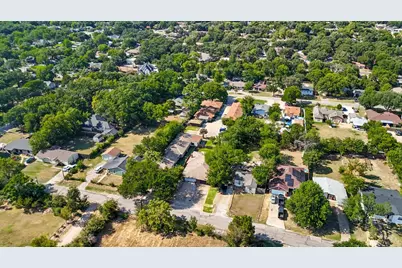 1516 W 7th Street, Irving, TX 75060 - Photo 26