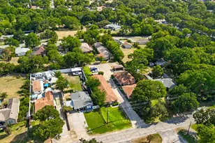 1516 W Seventh St, Irving, TX 75060 - Photo 22