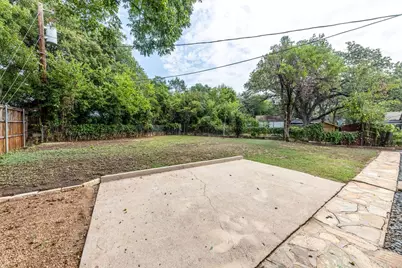 1804 Bluebonnet Drive, Fort Worth, TX 76111 - Photo 30