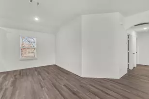 125 Sedona Crk Ct, Poolville, TX 76487 - Photo 10