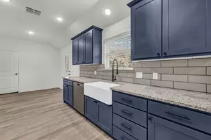 125 Sedona Crk Ct, Poolville, TX 76487 - Photo 16