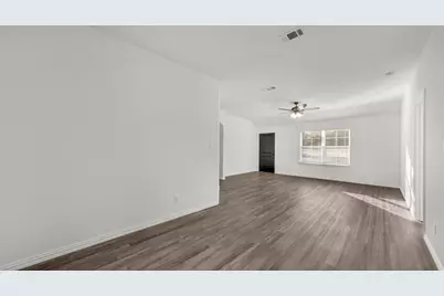 125 Sedona Creek Court, Poolville, TX 76487 - Photo 14