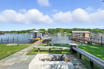 150 Red Bluff Loop, Mabank, TX 75156 - Photo 8