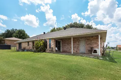 6268 Crest Lane, Oak Grove, TX 75142 - Photo 18