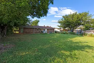 1013 Newby Ave, Bridgeport, TX 76426 - Photo 24