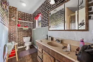 1013 Newby Ave, Bridgeport, TX 76426 - Photo 18