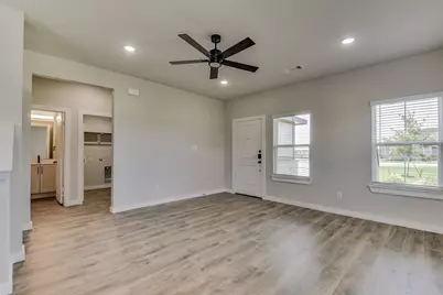 4062 Clovis Street, Midlothian, TX 76065 - Photo 4