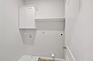 3501 E Renfro St, Burleson, TX 76028 - Photo 16