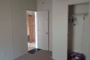 154 Meadow View Ln, Hubbard, TX 76648 - Photo 10