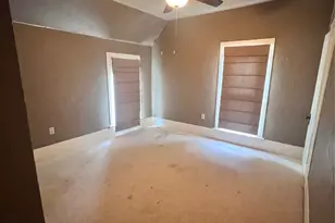 704 Cherry St, Graham, TX 76450 - Photo 30