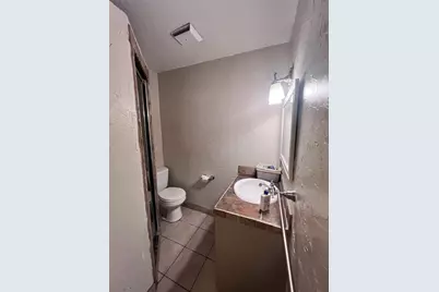 704 Cherry Street, Graham, TX 76450 - Photo 32