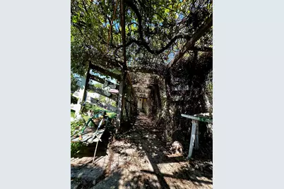 510 E Pecan Street, Seymour, TX 76380 - Photo 16