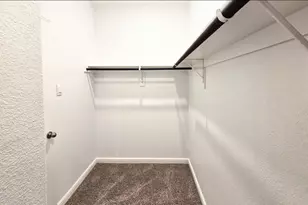 240 Kinley St, Grandview, TX 76050 - Photo 8