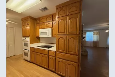 219 Powell Drive, Tyler, TX 75703 - Photo 12