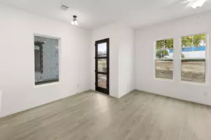 717 Kerrville Ln, Plano, TX 75075 - Photo 6