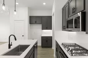 717 Kerrville Ln, Plano, TX 75075 - Photo 4