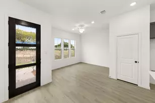 717 Kerrville Ln, Plano, TX 75075 - Photo 8