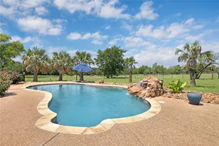 6625 Gehrig Cir, Burleson, TX 76028 - Photo 32