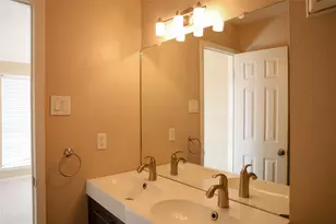 919 S Weatherred Dr, Richardson, TX 75080 - Photo 22