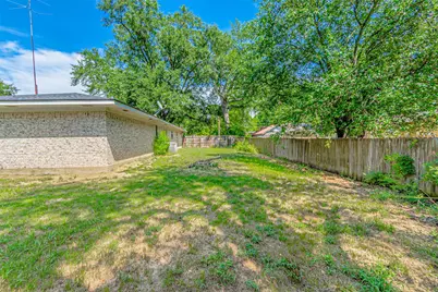 200 S Birch Street, Van, TX 75790 - Photo 34