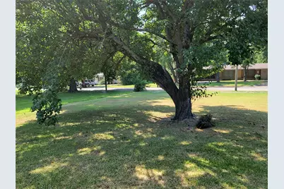 1005 Jackson, Clarksville, TX 75426 - Photo 38