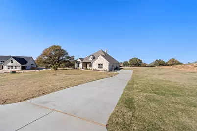 408 Hayden Faith Court, Springtown, TX 76082 - Photo 6