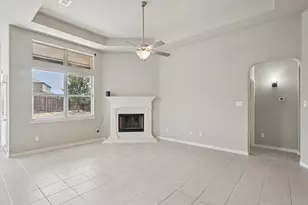 924 Lake Cypress Ln, Little Elm, TX 75068 - Photo 8