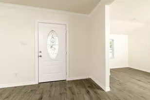 5801 Manhattan Dr, Fort Worth, TX 76107 - Photo 4