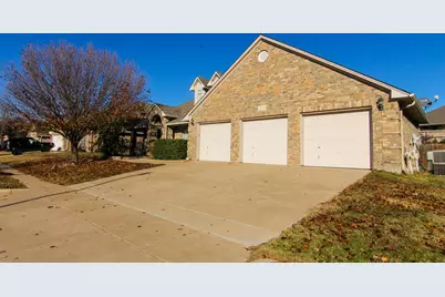 8716 Trace Ridge Parkway, Fort Worth, TX 76244 - Photo 2