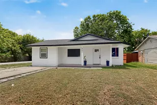 201 N 2nd St, Crandall, TX 75114 - Photo 1